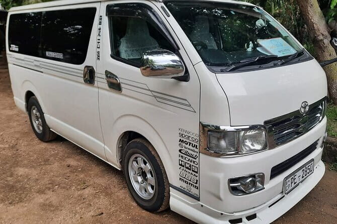 Sri Lanka Round Tour with English Speaking Driver Guide and Car - Exploring the Sri Lanka Round Tour with an English Speaking Driver Guide and Car