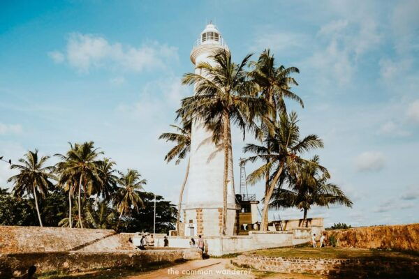 Sri Lanka: Sightseeing, Adventure, and Luxury Tours - Cultural Etiquette