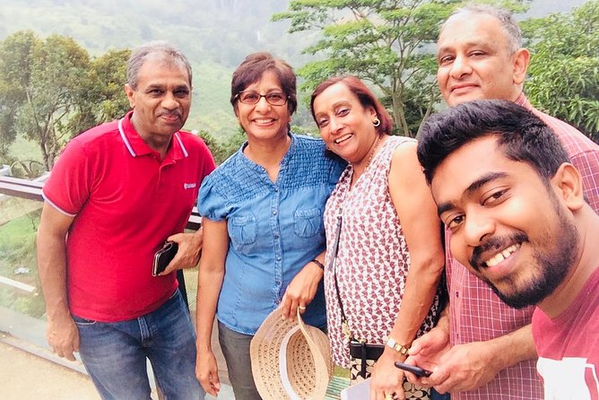Sri Lanka Sightseeing Tours 11 Days With Driver, Vehicle and H/B Accommodations - Check Availability