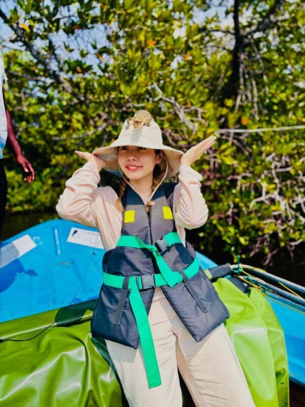 Sri Lanka: Surfing lesson, Galle fort tour with River Safari - What to Bring & What to Expect