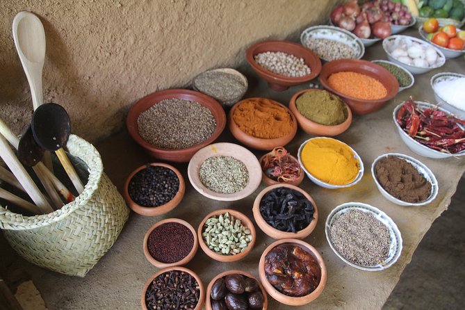 Sri Lankan Yoga Lesson , Accomodation & Massage .. - Yoga Lesson Details