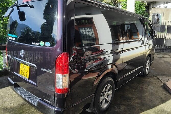 SriLanka Car Rental with Chauffeur per Day | Car/Van/Minibus - What’s Included and What’s Not