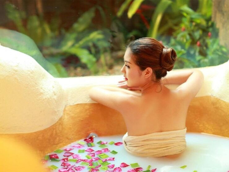 Srimantra East Meet West Package - Unique Fusion of Massage Techniques