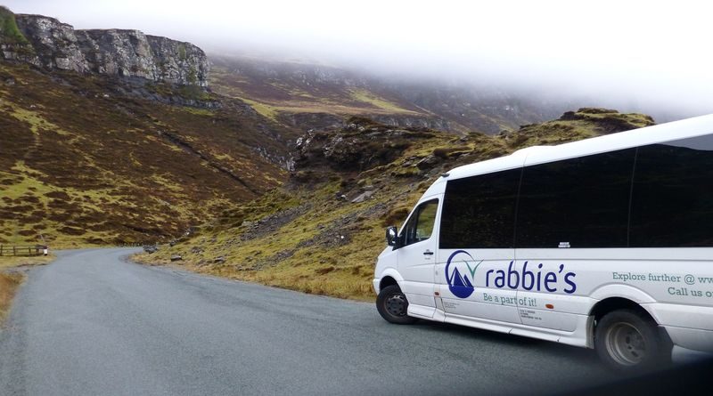 St Andrews and Fife Kingdom Day Tour from Edinburgh - The return via Loch Leven