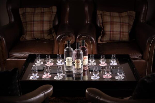 St Andrews: Coastal Gin Flight Tasting Experience - Tasting Notes and Favorites