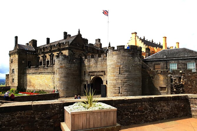 St Andrews, Stirling Castle Luxury Private Day Tour - Meeting and Pickup Details