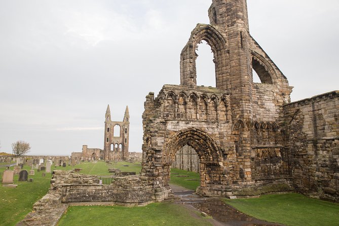 St Andrews & the Fishing Villages of Fife Small-Group Day Tour From Edinburgh - Transportation and Group Size