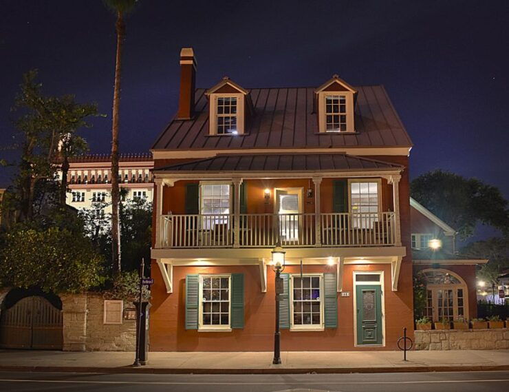 St. Augustine: Boos and Booze Haunted Pub Crawl - Experience Highlights