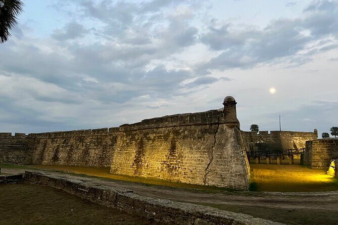St. Augustine Ghost Tour on Premium Golf Cart with PiCk Up - FAQ