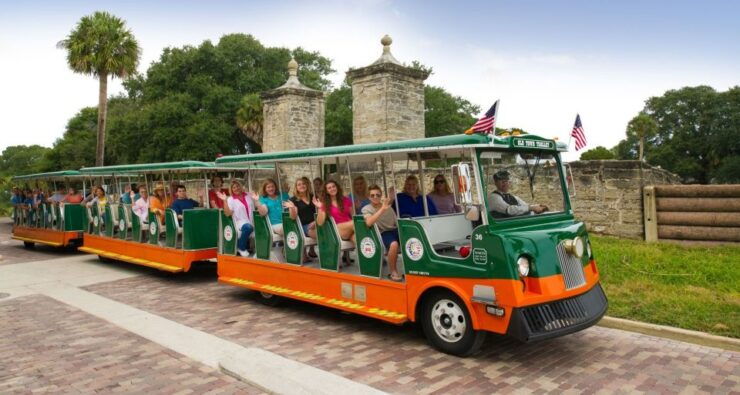St. Augustine: Hop-On Hop-Off Trolley Tour With Museum Entry - Tour Highlights
