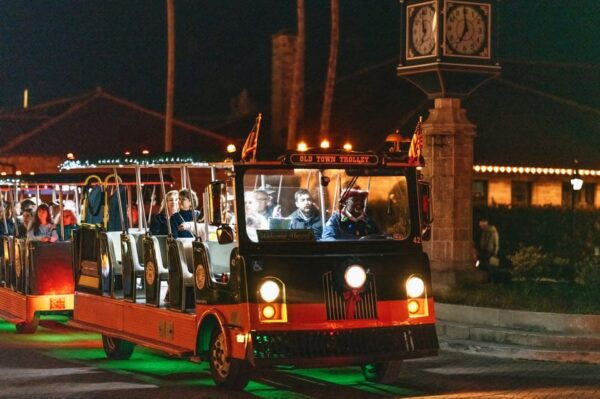 St Augustine: Nights of Lights Trolley Tour - Additional Notes