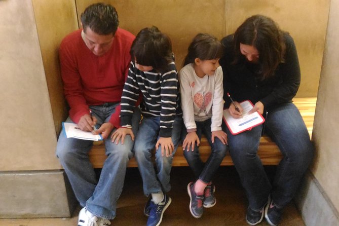 St Chapel, Ile De La Cité, Louvre, - Priority Access - Private Tour- Eng/Esp - Common Questions