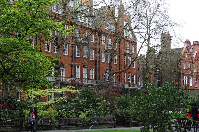 St James & Mayfair - Private Tour of Londons Royal & Aristocratic Villages - Common Questions