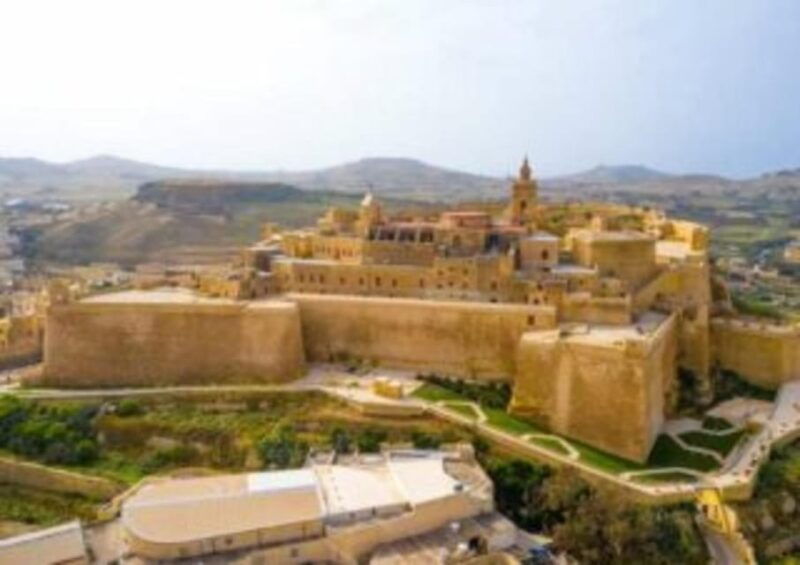St Julian's: Gozo Full-Day Opentop Bus and Comino Caves - FAQ