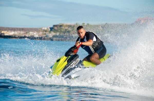 St. Julians: Jet Ski Rental in St. Georges Bay - Alcohol and Drug Policy