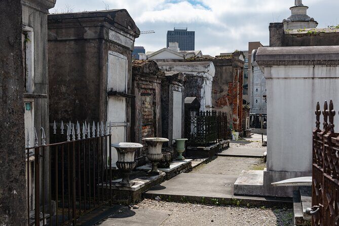 St Louis Cemetery No.3 New Orleans Burial Tradition Audio Guide - A Detailed Look at the St. Louis Cemetery No. 3 Audio Tour
