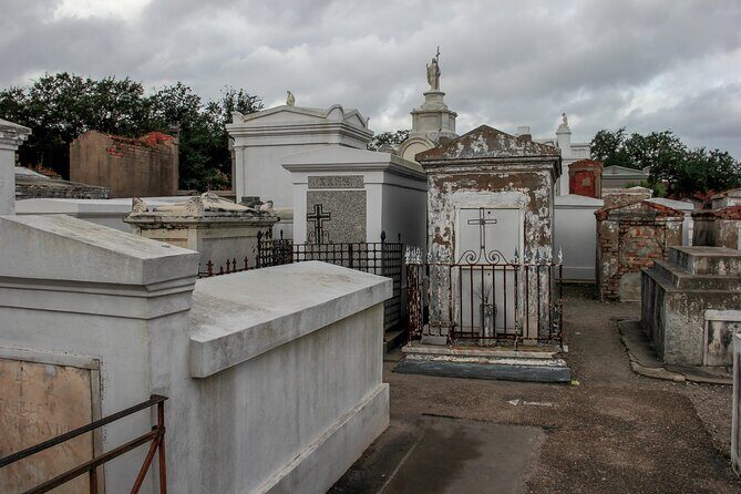 St Louis Cemetery No.3 New Orleans Burial Tradition Audio Guide - FAQ