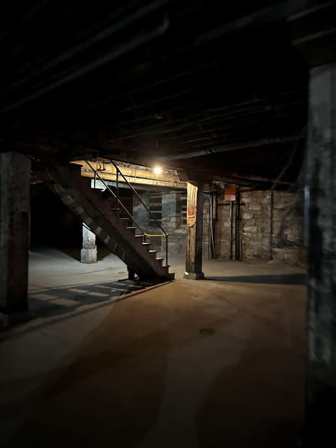St. Louis: Lemp Haunted Neighborhood Ghost Tour - Itinerary Highlights