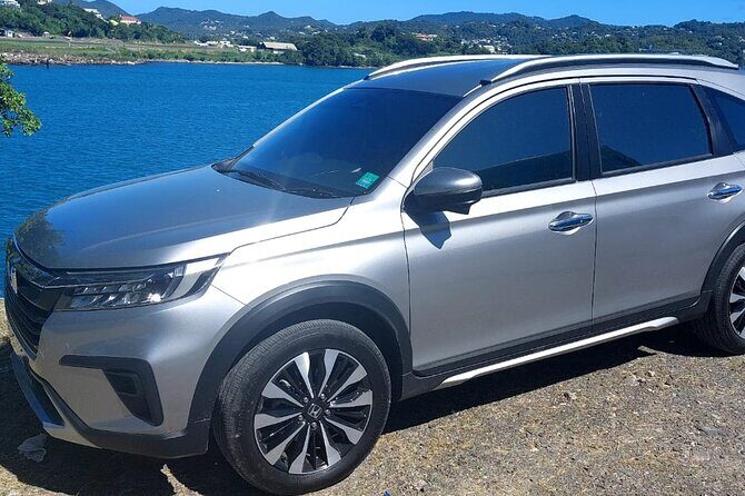 St. Lucia Fast Track UVF and Private Airport Transfer - The Route and Landmarks