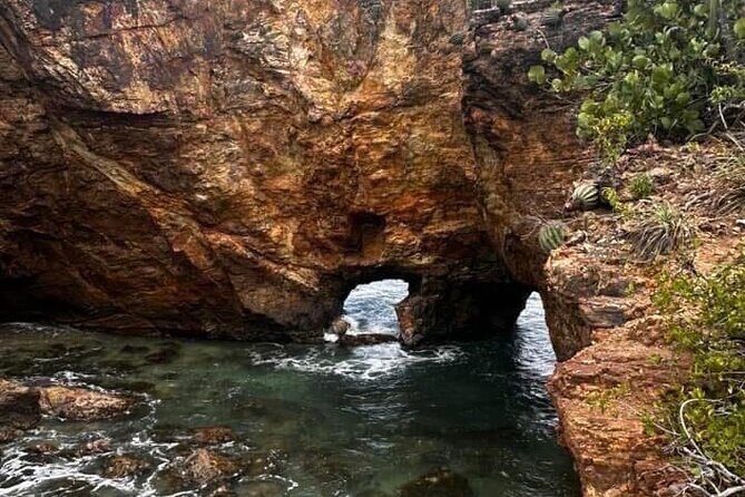 St. Maarten/Saint Martin Island Tour - Good To Know