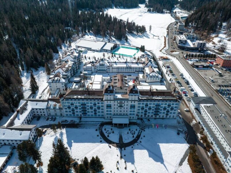 St. Moritz: Express Walk With a Local in 60 Minutes - Experience Highlights