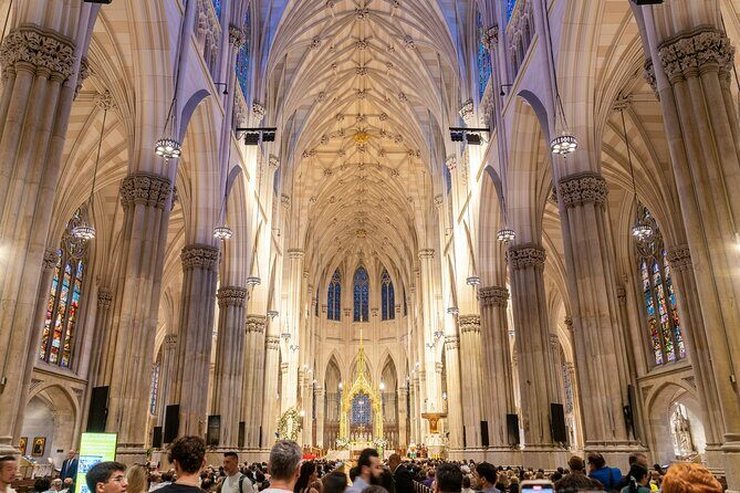 St Patrick Cathedral and Manhattan Walking Tour - Introduction: An Insider’s Guide to a Full Day in NYC