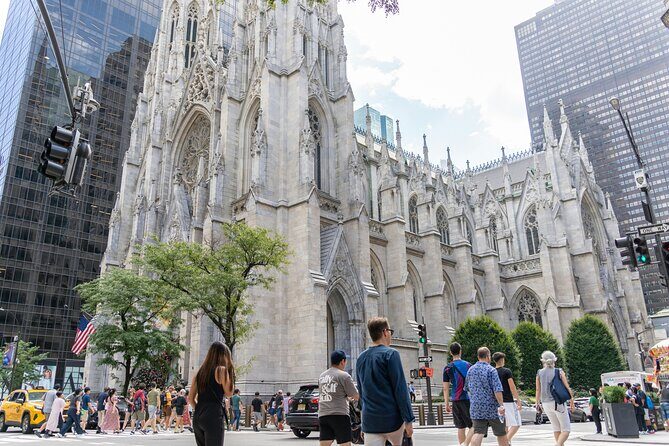 St Patrick Cathedral and Manhattan Walking Tour - Good To Know