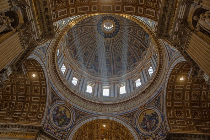St. Peters Basilica Dome, Basilica & Underground Grottoes Guided Tour - Information About St. Peters Tomb