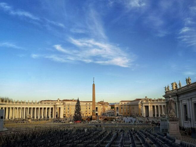 St. Peter'S Basilica Tour With Dome Climb and Papal Crypts - Dome Climb Experience