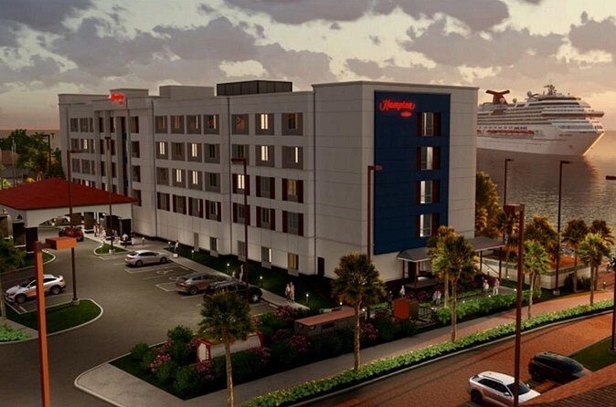 St. Thomas USVI Airport Transfer to Hampton by Hilton - The Experience on the Road