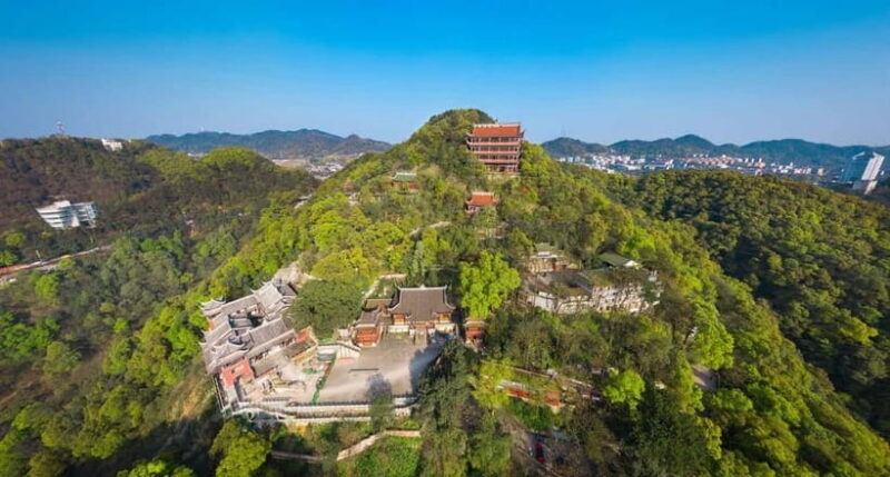 Stairway to Skyline: Chongqing's Vertical Heritage Tour - Why This Tour Is Worth It