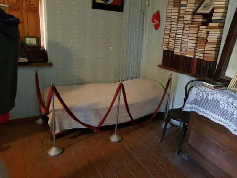 Stalin's and Revolutionaries Underground Printing-House Tour - FAQ