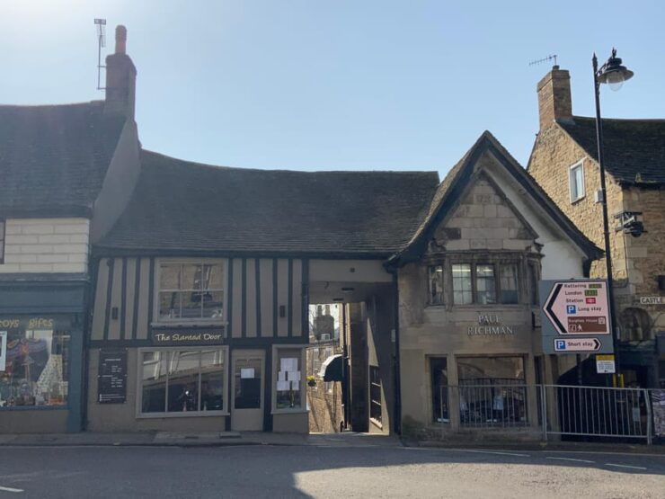 Stamford: Guided Walking Tour of Stamford - Good To Know