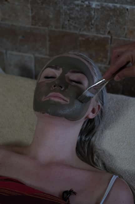 stanbul: Taksim Turkish Bath & Foam, Scrub, Oil Massage - Who Is This Experience Best For?