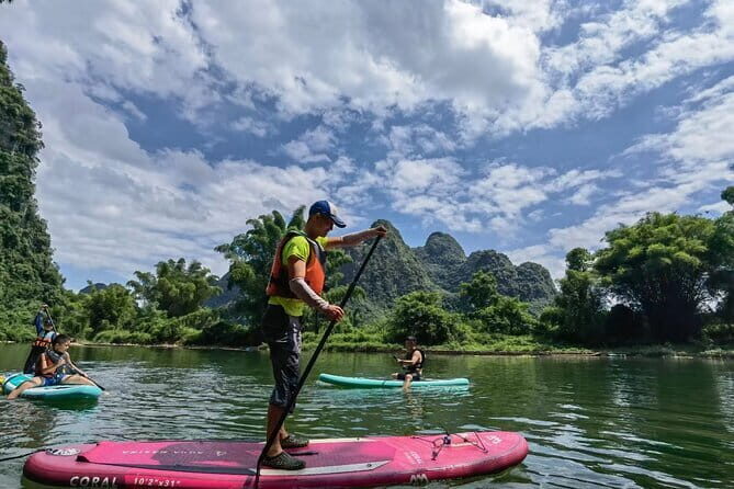 Stand Up Paddle Boarding and Kayaking in Yangshuo - An Overview of the Experience
