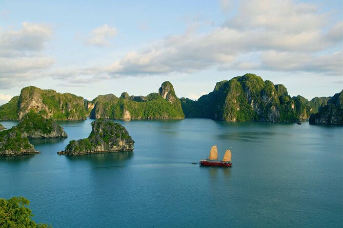 Standard Halong 2 Days 1 Night - Overnight on Cruise - Bai Tu Long Routine - Accommodation on the Cruise