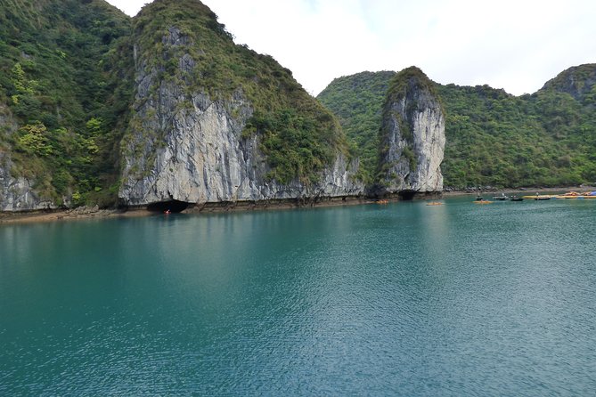 Standard Halong 2 Days 1 Night - Overnight on Cruise - Bai Tu Long Routine - Exploring Bai Tu Long Bay