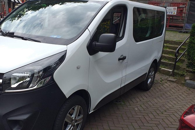 Standard Minivan From Charleroi Airport to City of Antwerp - What To Expect