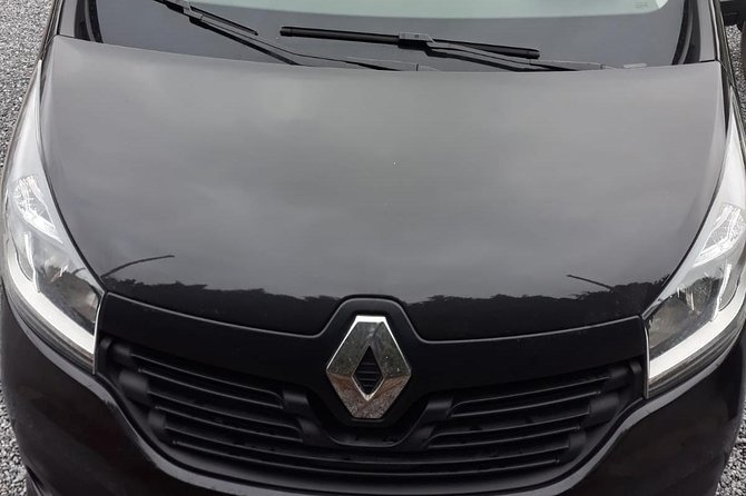 Standard Minivan From Charleroi Airport to City of Brussels - Date and Travelers