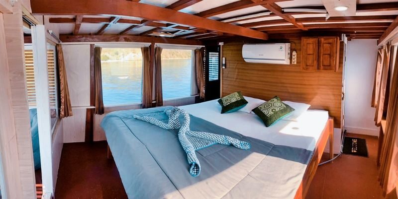 Standard Phinisi: 3D2N Phinisi Sailing Liveaboard from Labuan Bajo - Small practical details that can improve the trip