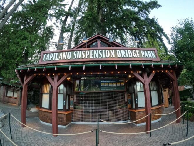 Stanley Pak-Capilano Susp Bridge & Grouse Mount Private Tour - Tour Experience