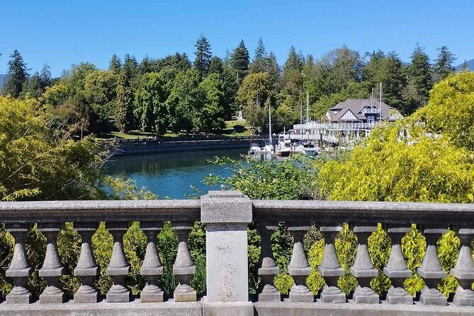 Stanley Park Bike Adventure with Lux Car Pick Up Affordable Easy - Who Should Consider This Tour?