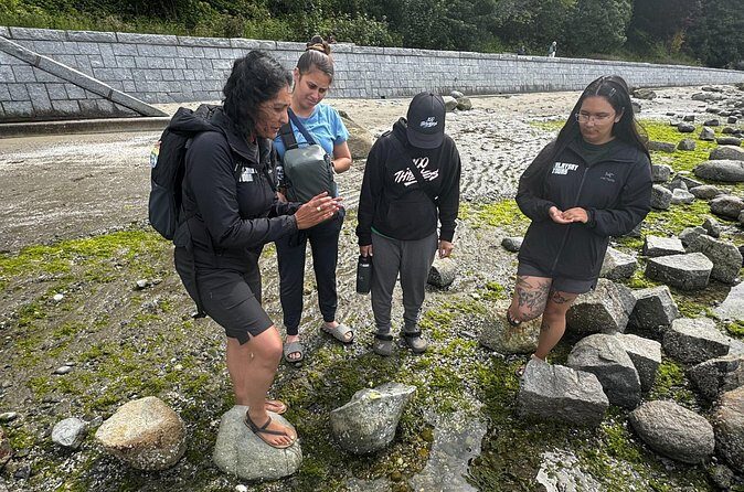 Stanley Park Indigenous Walking Tour Salish Sea and Me - FAQs