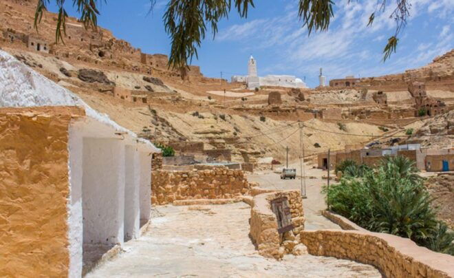 Star Wars 2 Day Tour Between Tatooine and Matmata - Culinary Delights: Traditional Tunisian Cuisine