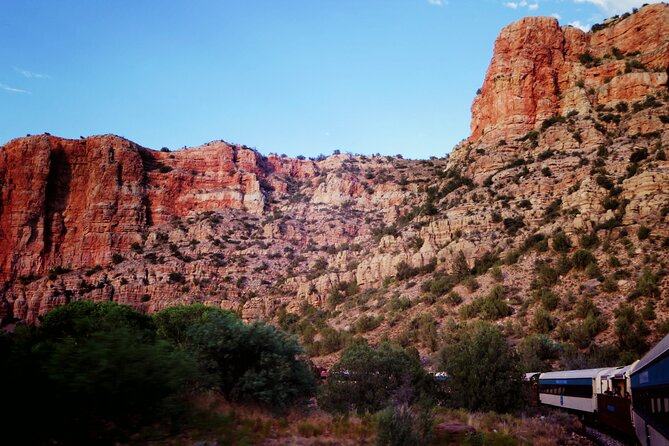 Starlight Ride on Verde Canyon Railroad - First-Class Seating and Amenities on the Train