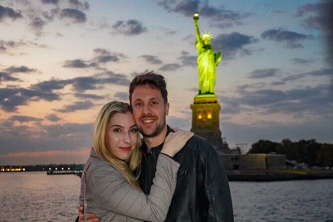 Starship Sunset Cruise NYC - City Lights & Skyline Views - The Atmosphere on Board