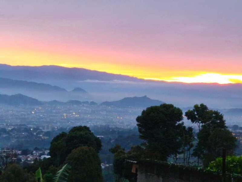 Start 10am Bandung Group Tour Volcano, Waterfalls, Hotspring - Authentic Experiences and Traveler Insights