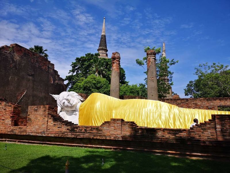 Start slowly in the morning! Half-day tour of the World Heritage Ayutthaya Ruins: Tour 5 major ruins (departing from Bangkok / with Japanese guide) (E5) - Five details to know before you book