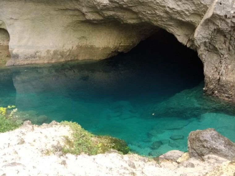 Starting From Avignon: Half-Day in 3 Villages of Provence - Visiting Fontaine De Vaucluse