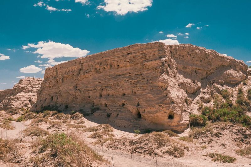 Starting from Dunhuang: Yulin Cave, Suoyang City, Western Jin Dynasty Tomb One-Day Tour - Western Jin tombs: a close look at daily life
